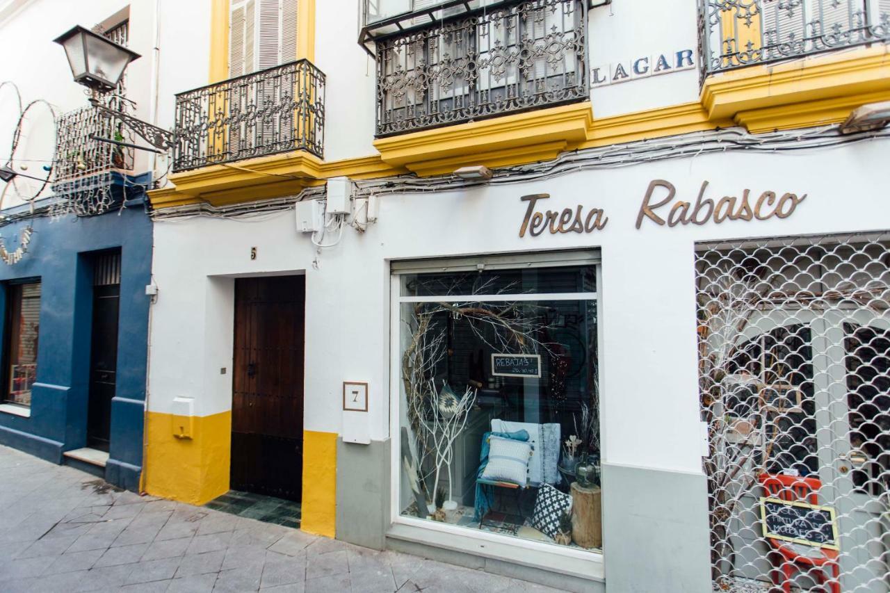 One & Lux- Lagar Apartment Seville Exterior photo