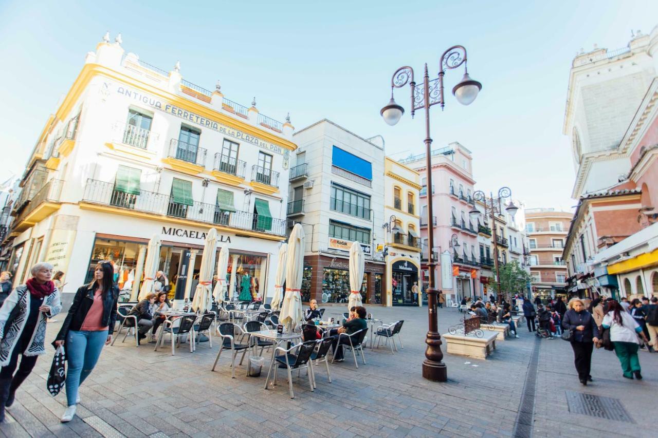 One & Lux- Lagar Apartment Seville Exterior photo